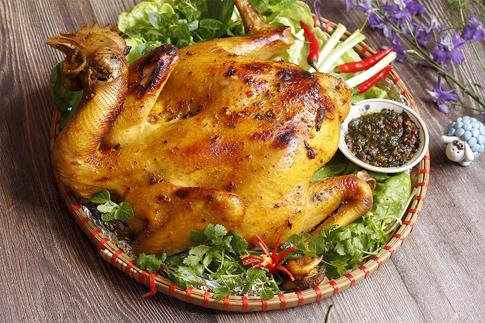 The chicken can also be used in a variety of dishes, such as chicken soup or stir-fried with vegetables